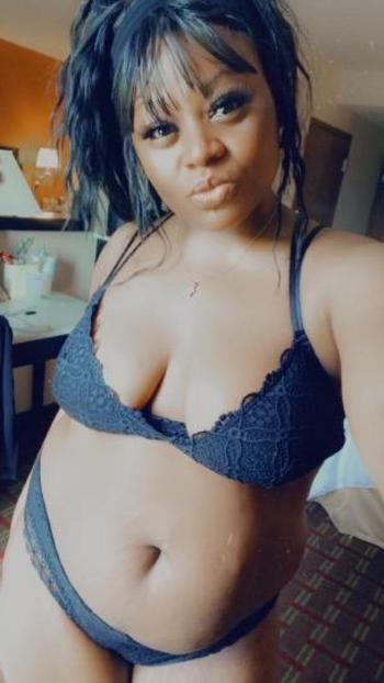 Sasha, 24  female escort, Cincinnati