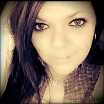 Sara Sarah, 27  female escort, Cincinnati