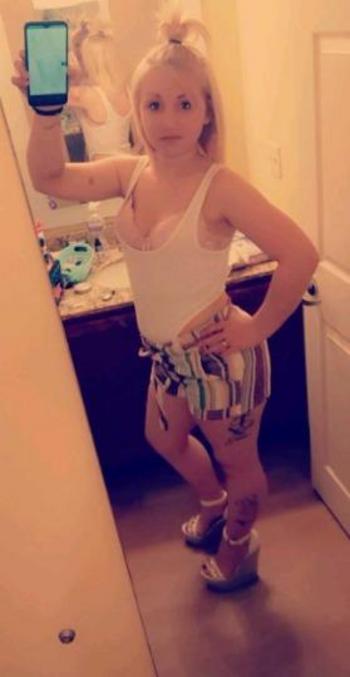 Kristin, 26  female escort, Cincinnati