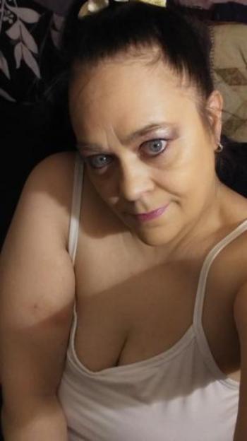 Kaycee, 41  female escort, Cincinnati