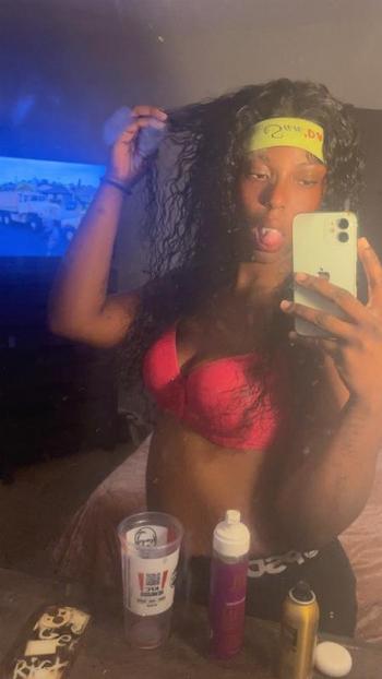 260-268-5831, 22  female escort, Cincinnati