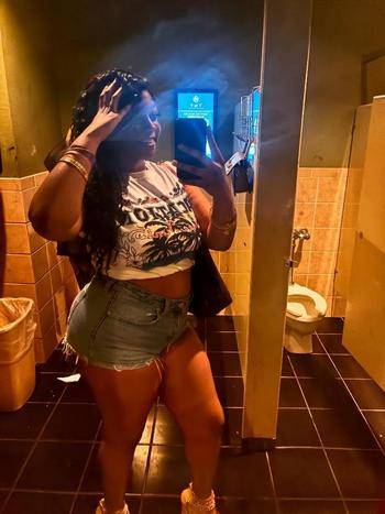 Kreme , 21  female escort, Cincinnati