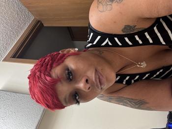 Prettyluxe, 35 Mixed female escort, Cincinnati