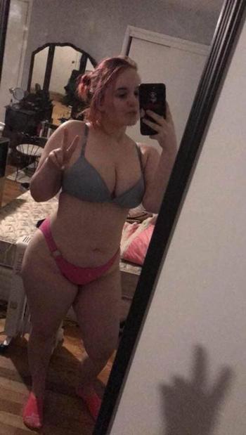 956-647-2164, 24  female escort, Cincinnati