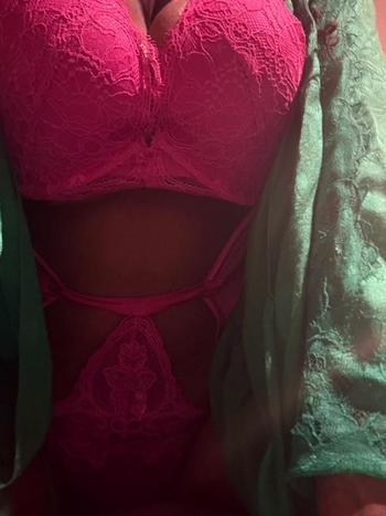 HANNIT HERE, 23  female escort, Cincinnati