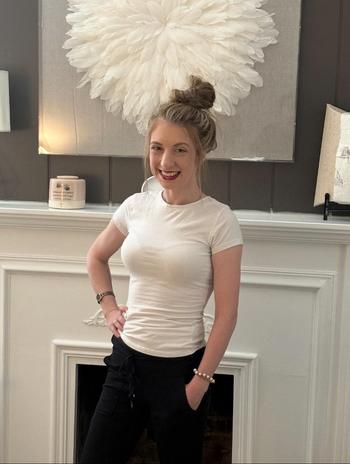 Miranda, 27  female escort, Cincinnati