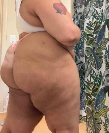 Pinky, 26  female escort, Cincinnati